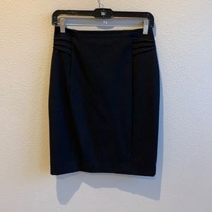 Express pencil skirt; black size 2